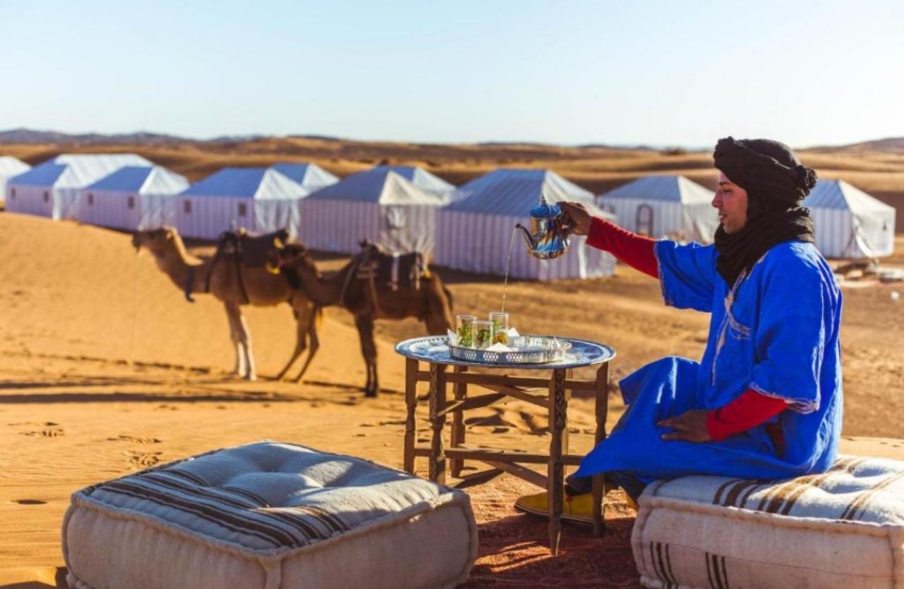 Desert Berber Fire Camp Merzouga Eksteriør billede