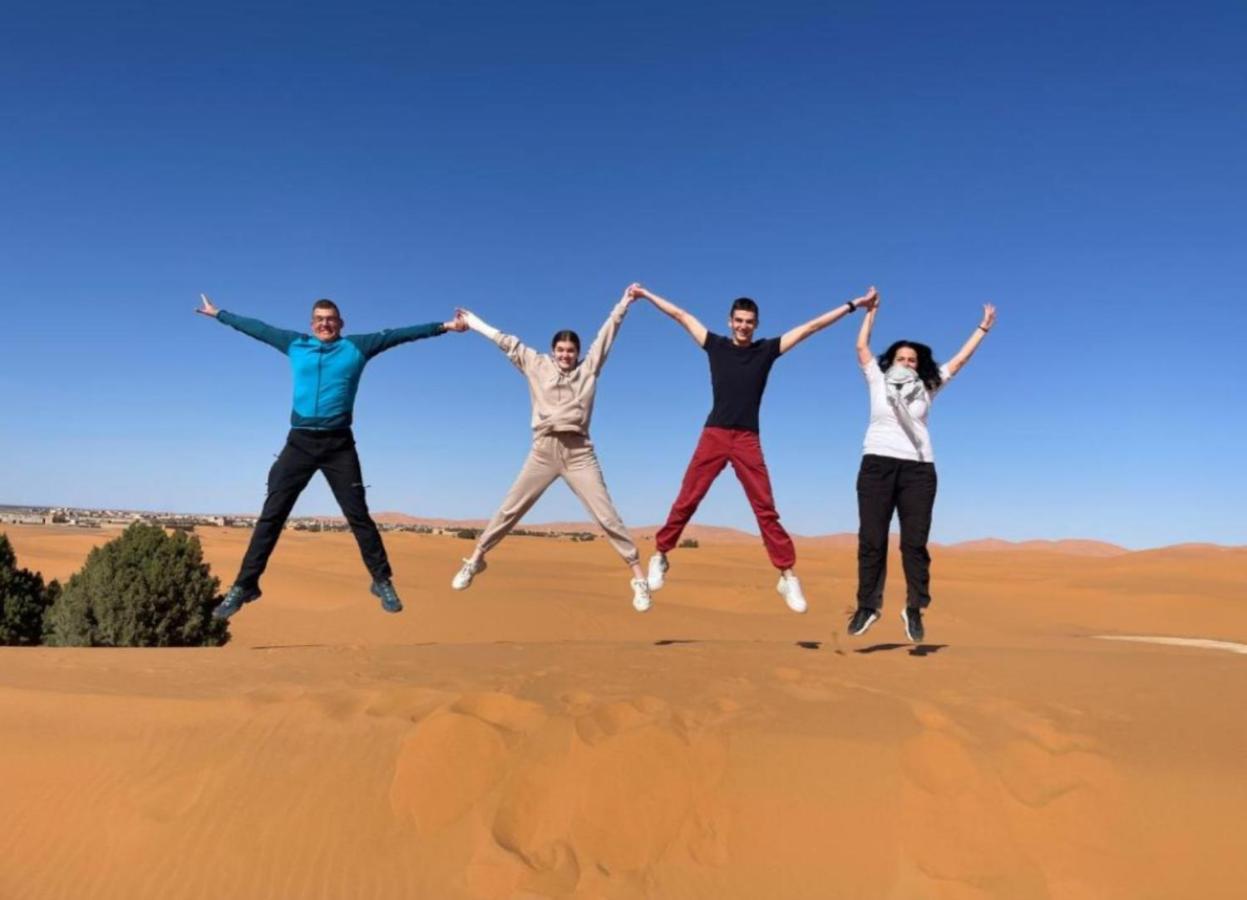 Desert Berber Fire Camp Merzouga Eksteriør billede