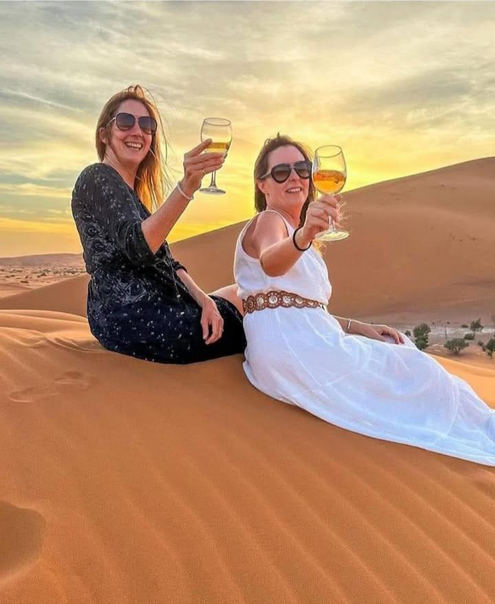 Desert Berber Fire Camp Merzouga Eksteriør billede